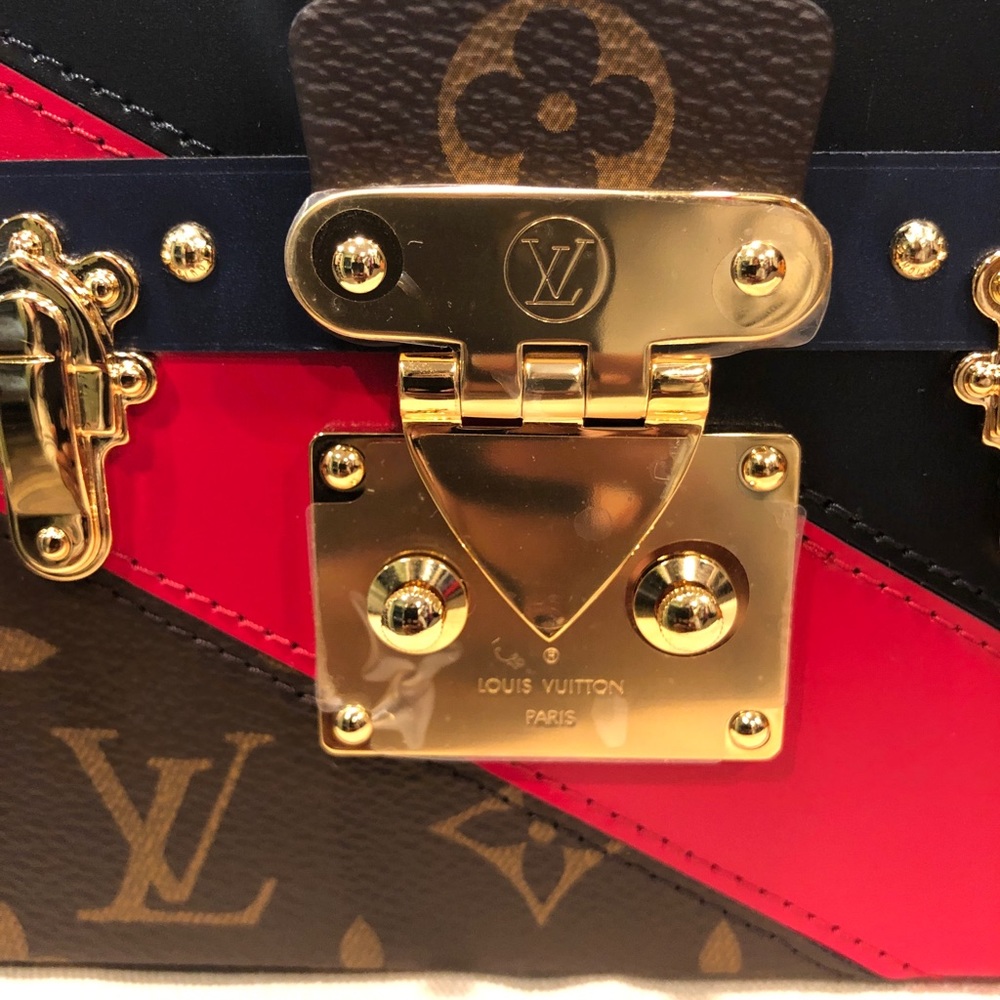 NWT.  Louis Vuitton Petite Malle! 💯 - Picture 2 of 8